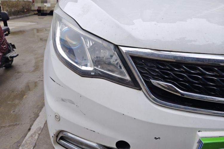 Used CHANGAN KAICHENG Oushang A600 2016 1.5L Manual Luxury 7-Seater Right Front Headlight