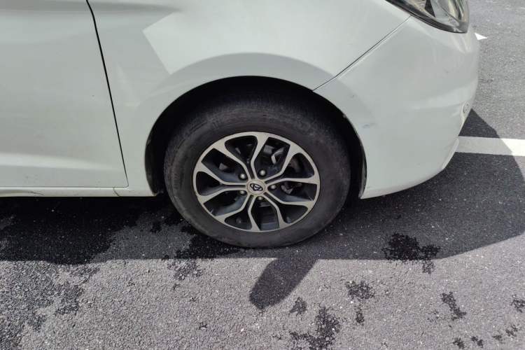 Used CHANGAN KAICHENG Oushang A600 2016 1.5L Manual Luxury 7-Seater Right Front Wheel Hub