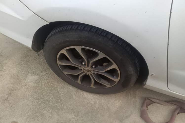 Used CHANGAN KAICHENG Oushang A600 2016 1.5L Manual Luxury 7-Seater Right Rear Wheel Hub