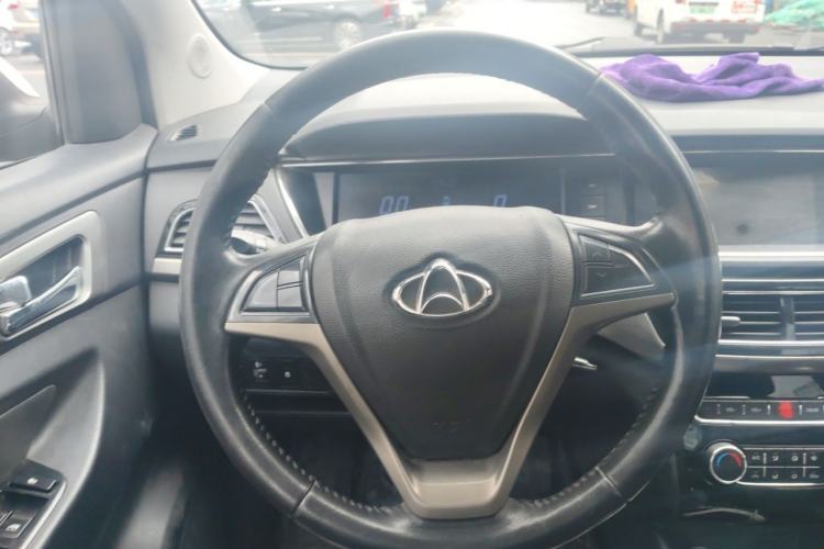 Used CHANGAN KAICHENG Oushang A600 2016 1.5L Manual Luxury 7-Seater Steering Wheel