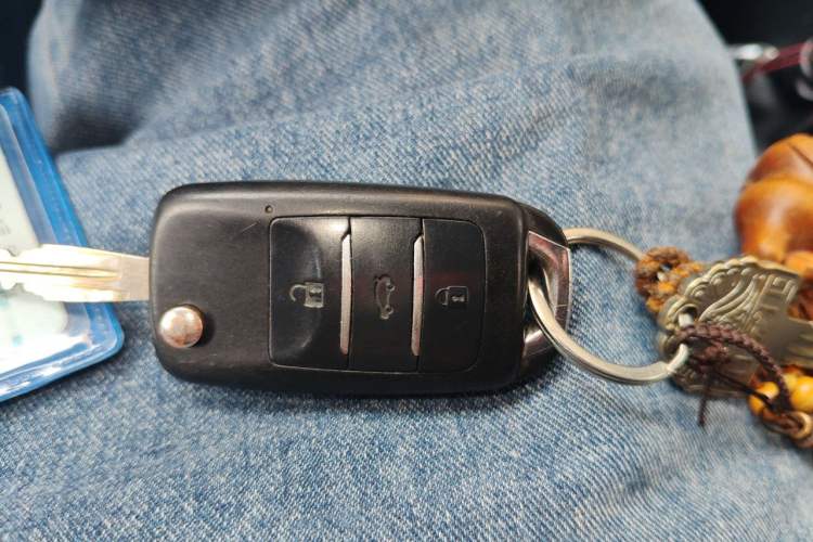 Used CHANGAN KAICHENG Oushang A600 2016 1.5L Manual Elite 7-Seater Vehicle Key