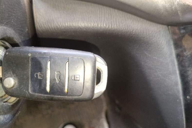 Used CHANGAN KAICHENG Oushang A600 2016 1.5L Manual Luxury 7-Seater Vehicle Key