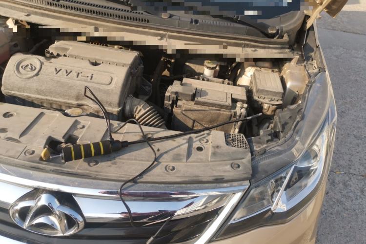 Used CHANGAN KAICHENG Oushang A600 2016 1.5L Manual Luxury 7-Seater Engine Bay Left