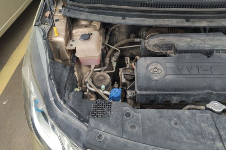 Used CHANGAN KAICHENG Oushang A600 2016 1.5L Manual Luxury 7-Seater Engine Bay Right