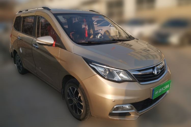 Used CHANGAN KAICHENG Oushang A600 2016 1.5L Manual Luxury 7-Seater Front Right 45 Deg