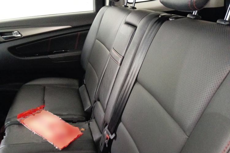 Used CHANGAN KAICHENG Oushang A600 2016 1.5L Manual Luxury 7-Seater Left Rear Seat