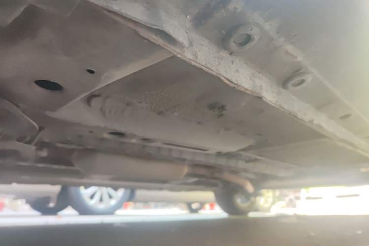 Used CHANGAN KAICHENG Oushang A600 2017 1.5L Manual Elite Model Chassis Front Left