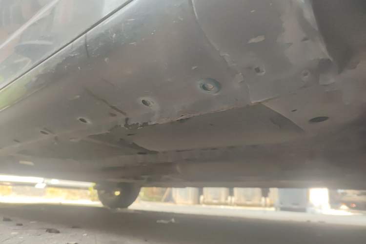 Used CHANGAN KAICHENG Oushang A600 2017 1.5L Manual Elite Model Chassis Front Right