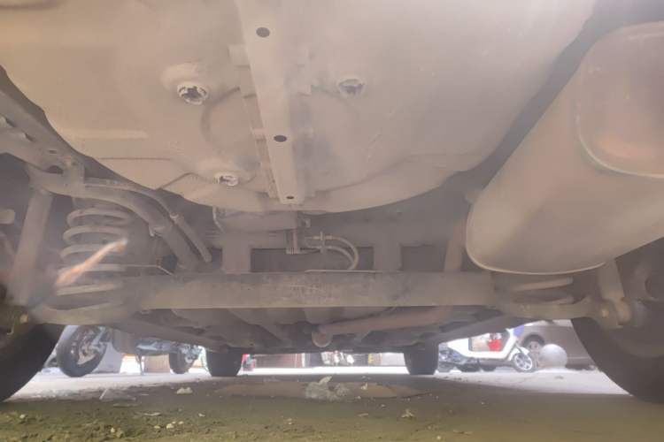 Used CHANGAN KAICHENG Oushang A600 2017 1.5L Manual Elite Model Chassis Rear