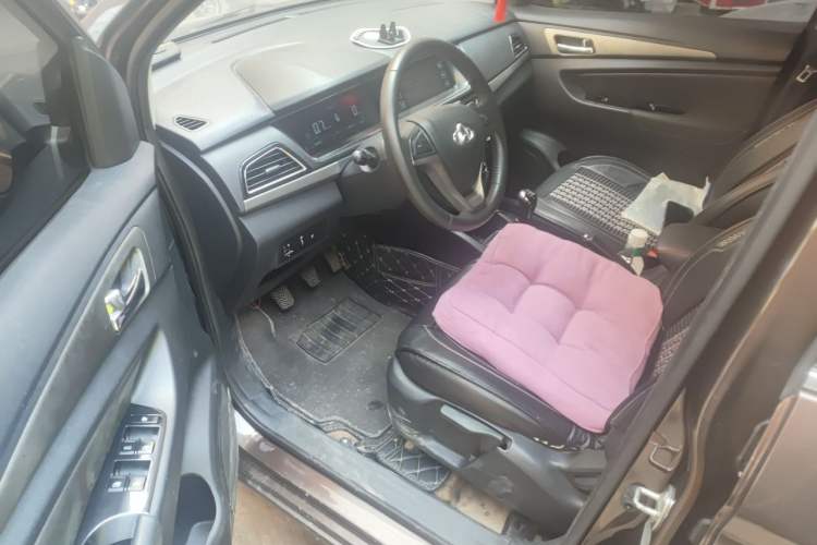 Used CHANGAN KAICHENG Oushang A600 2017 1.5L Manual Elite Model Driver Seat