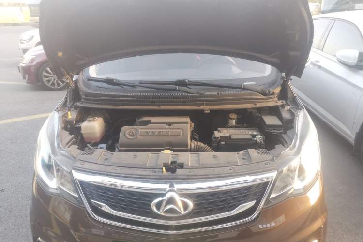 Used CHANGAN KAICHENG Oushang A600 2017 1.5L Manual Luxury Model Engine Bay