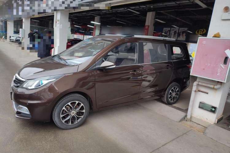 Used CHANGAN KAICHENG Oushang A600 2017 1.5L Manual Luxury Model Exterior 5