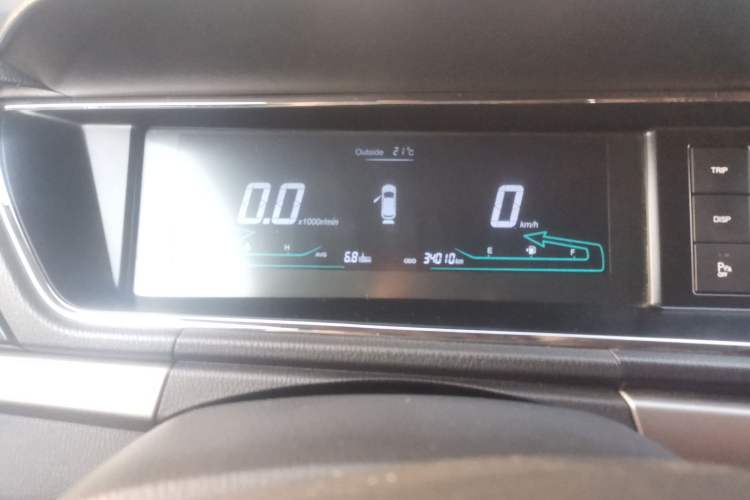 Used CHANGAN KAICHENG Oushang A600 2017 1.5L Manual Luxury Model Instrument Cluster