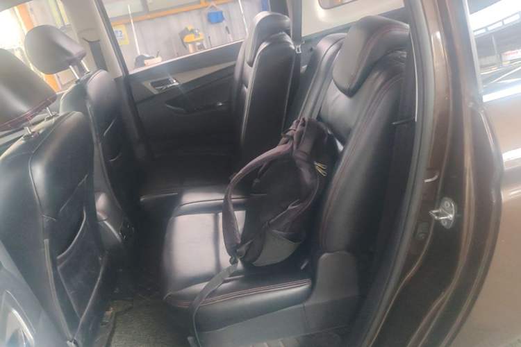 Used CHANGAN KAICHENG Oushang A600 2017 1.5L Manual Standard Edition Left Rear Seat