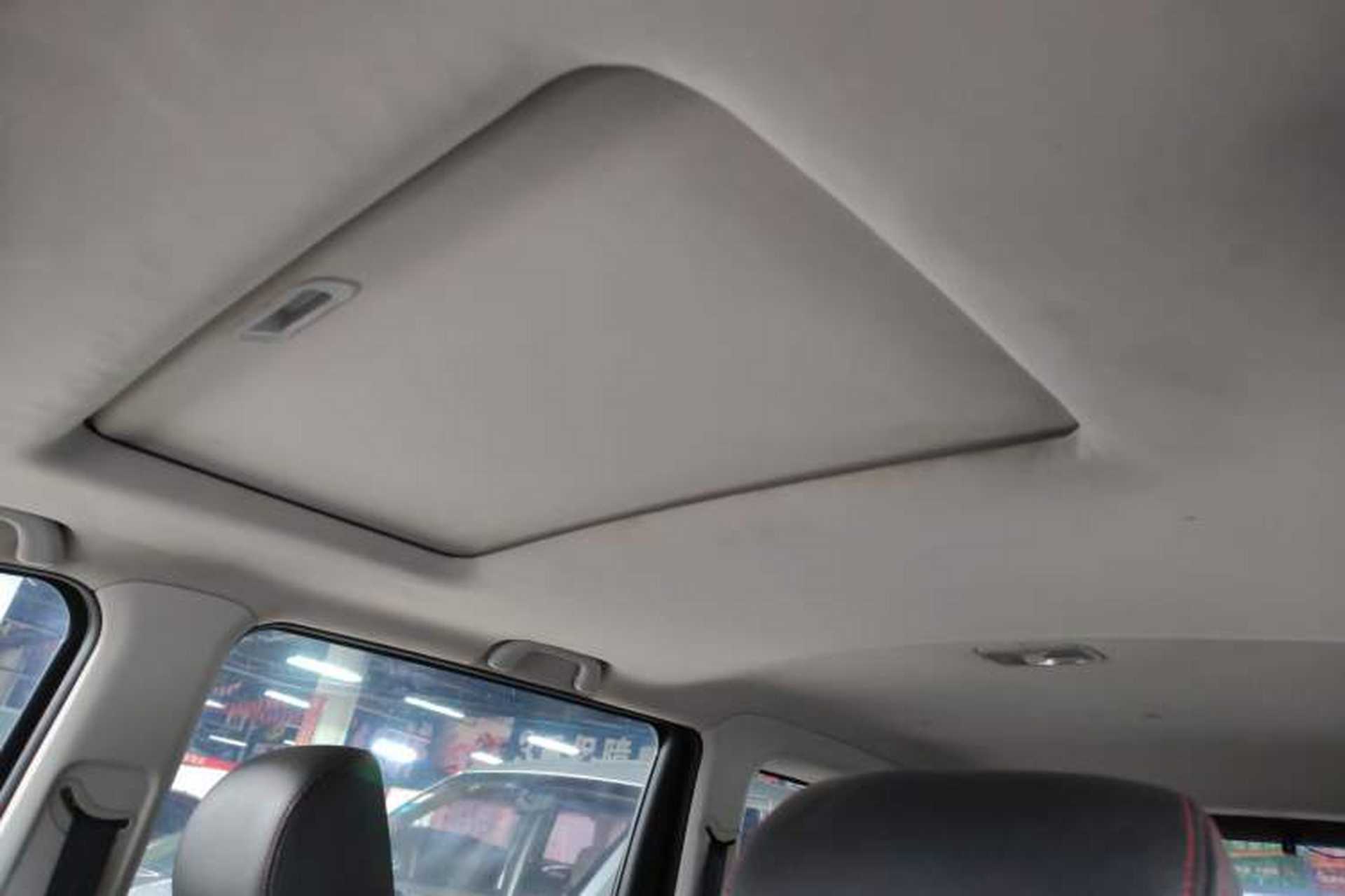 Used CHANGAN KAICHENG Oushang A600 2017 1.5L Manual Luxury Model Roof