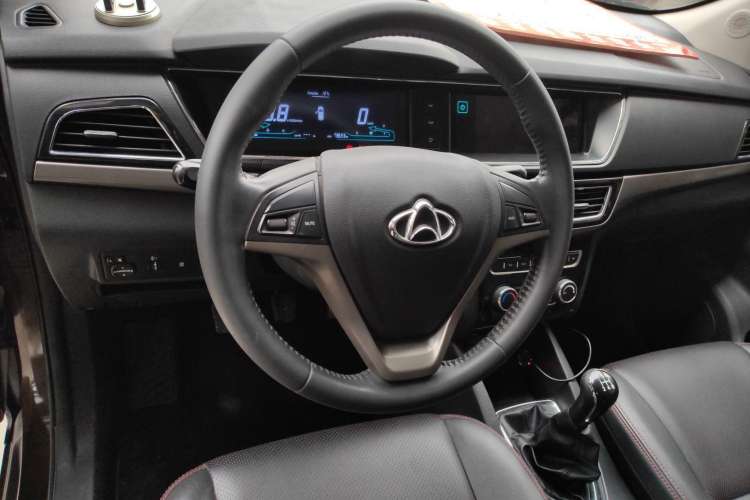 Used CHANGAN KAICHENG Oushang A600 2017 1.5L Manual Luxury Model Steering Wheel