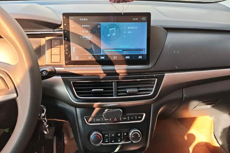 Used CHANGAN KAICHENG Oushang A600 2017 1.5L Manual Standard Edition Audio And AC Panel