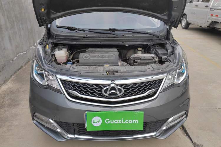 Used CHANGAN KAICHENG Oushang A600 2017 1.5L Manual Luxury Model Engine Bay