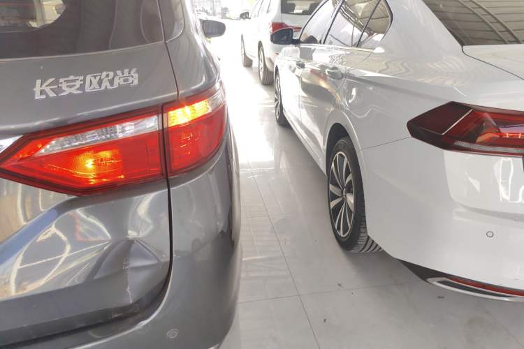 Used CHANGAN KAICHENG Oushang A600 2017 1.5L Manual Smart Connect Version Exterior 6