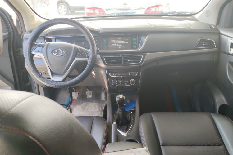Used CHANGAN KAICHENG Oushang A600 2017 1.5L Manual Smart Connect Version Interior 2