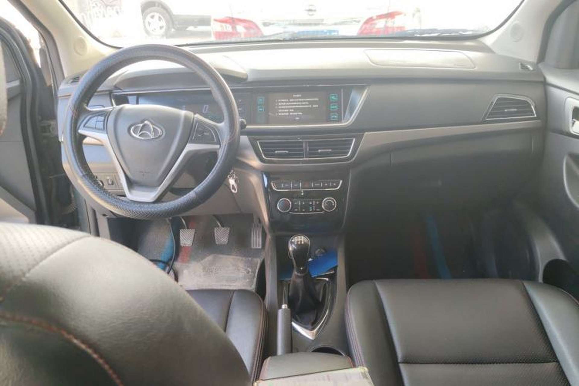 Used CHANGAN KAICHENG Oushang A600 2017 1.5L Manual Smart Connect Version Interior 2