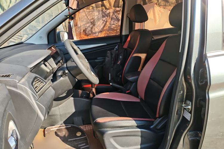 Used CHANGAN KAICHENG Oushang A600 2017 1.5L Manual Standard Edition Left Front Seat