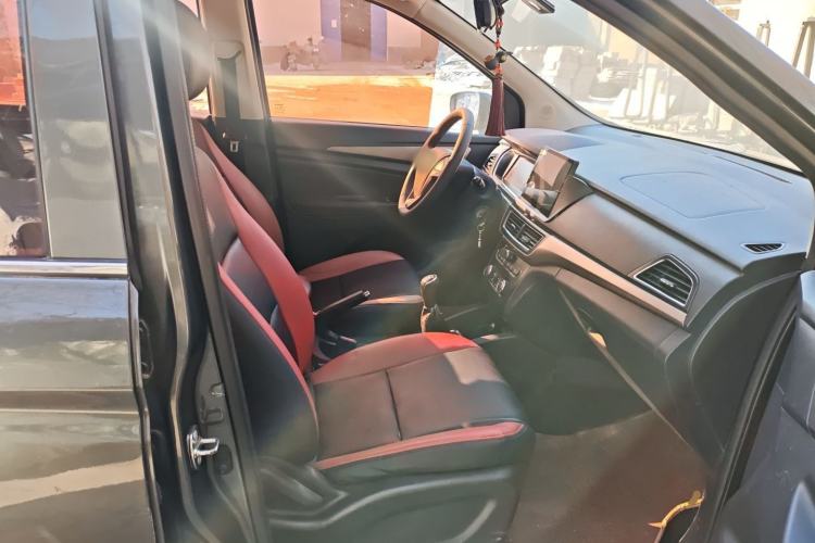 Used CHANGAN KAICHENG Oushang A600 2017 1.5L Manual Standard Edition Right Front Seat