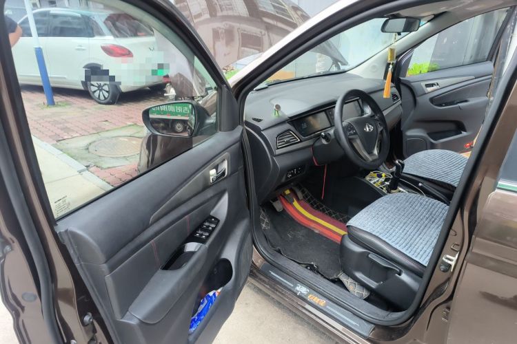 Used CHANGAN KAICHENG Oushang A600 2017 1.5L Manual Luxury Version Driver Seat