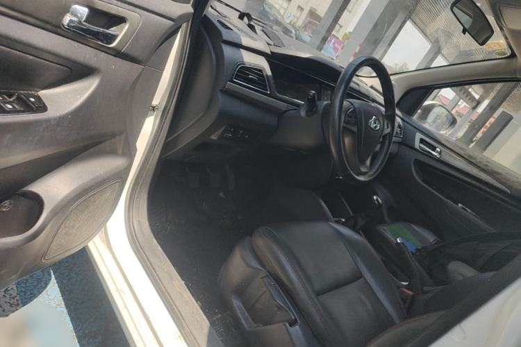 Used CHANGAN KAICHENG Oushang A600 2017 1.5L Manual Luxury Model Driver Seat