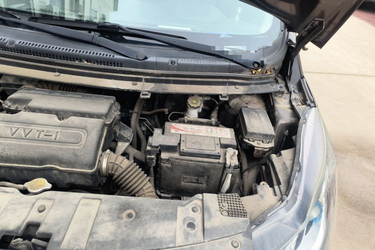 Used CHANGAN KAICHENG Oushang A600 2017 1.5L Manual Luxury Version Engine Bay Left