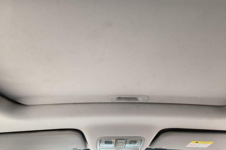 Used CHANGAN KAICHENG Oushang A600 2017 1.5L Manual Luxury Version Headliner