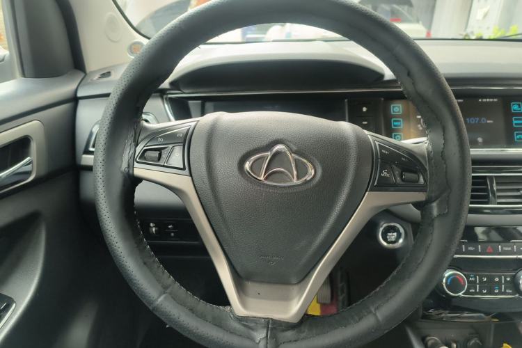 Used CHANGAN KAICHENG Oushang A600 2017 1.5L Manual Luxury Version Steering Wheel