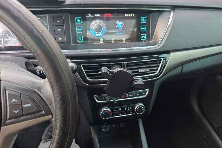 Used CHANGAN KAICHENG Oushang A600 2017 1.5L Manual Luxury Model Audio And AC Panel