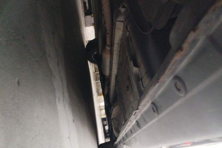 Used CHANGAN KAICHENG Oushang A600 2017 1.5L Manual Standard Edition Chassis Rear Right