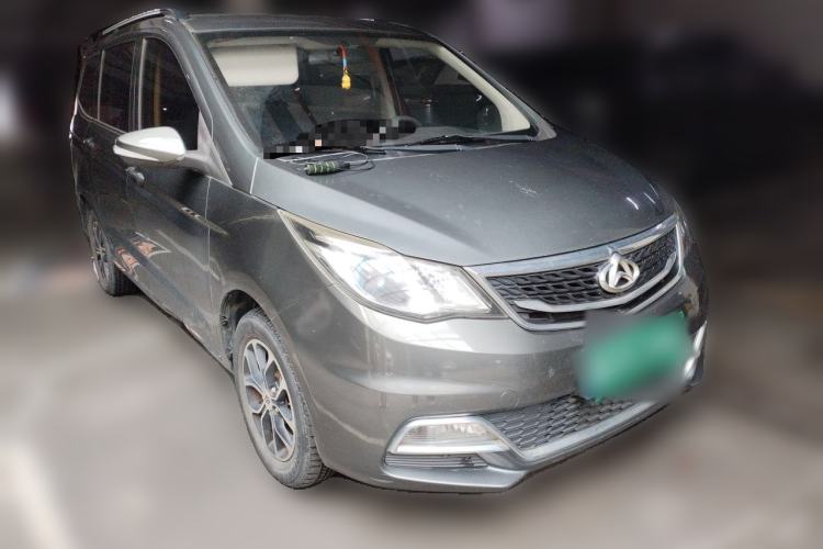 Used CHANGAN KAICHENG Oushang A600 2017 1.5L Manual Standard Edition Front Right 45 Deg