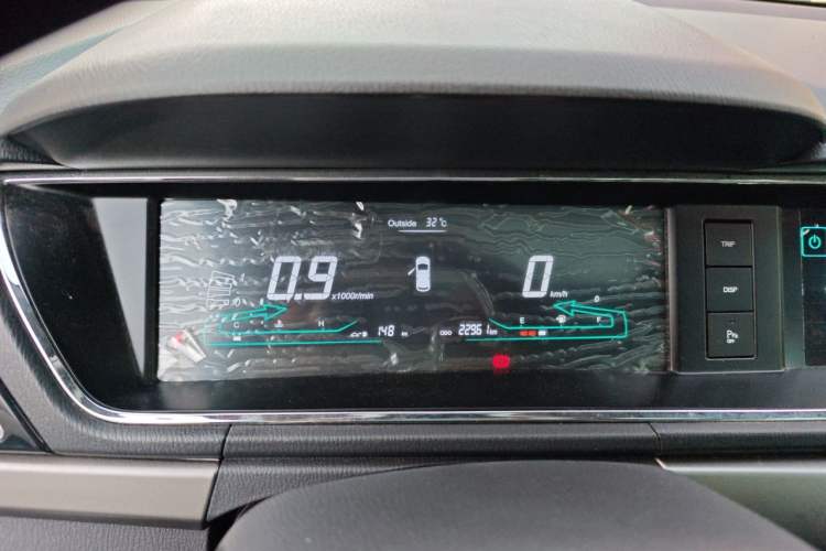Used CHANGAN KAICHENG Oushang A600 2017 1.5L Manual Luxury Model Instrument Cluster