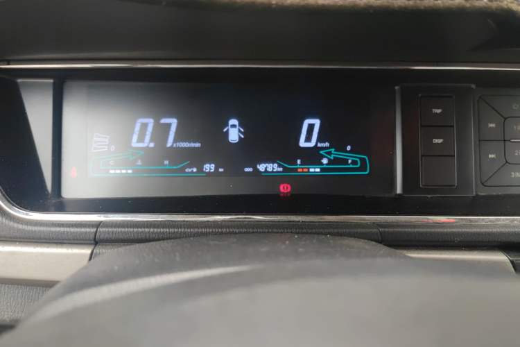 Used CHANGAN KAICHENG Oushang A600 2017 1.5L Manual Standard Edition Odometer Close Up