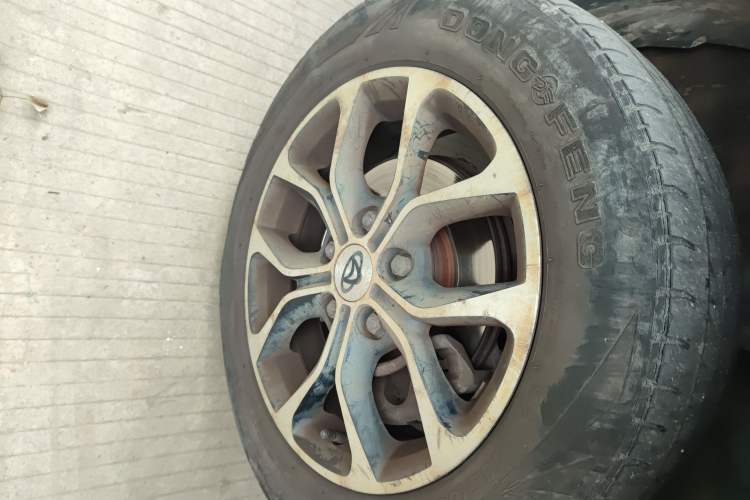 Used CHANGAN KAICHENG Oushang A600 2017 1.5L Manual Standard Edition Right Front Wheel Hub