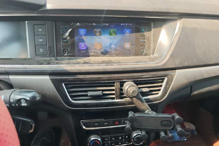 Used CHANGAN KAICHENG Oushang A600 2017 1.5L Manual Luxury Model Audio And AC Panel
