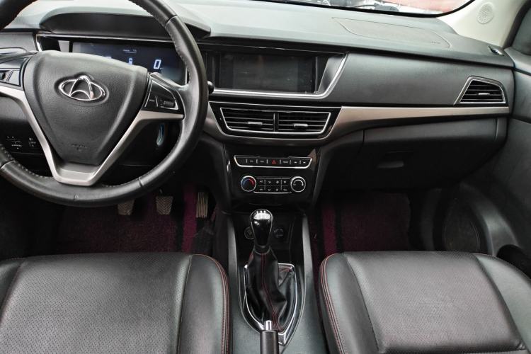 Used CHANGAN KAICHENG Oushang A600 2017 1.5L Manual Luxury Model Audio And AC Panel
