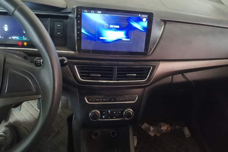 Used CHANGAN KAICHENG Oushang A600 2017 1.5L Manual Standard Edition Audio And AC Panel