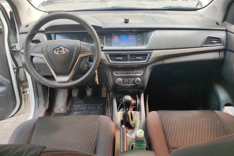 Used CHANGAN KAICHENG Oushang A600 2017 1.5L Manual Standard Edition Center Console