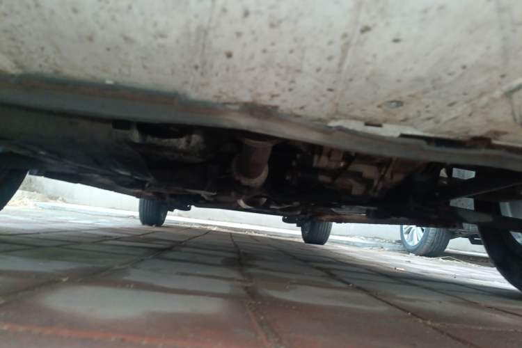 Used CHANGAN KAICHENG Oushang A600 2017 1.5L Manual Standard Edition Chassis Front