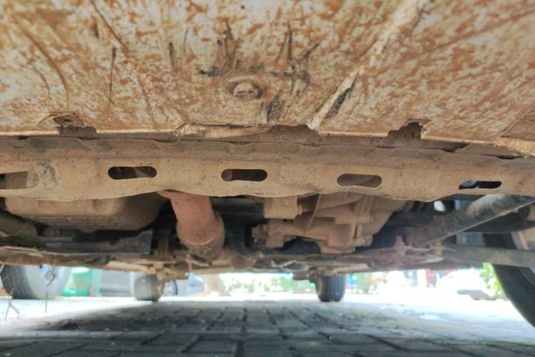 Used CHANGAN KAICHENG Oushang A600 2017 1.5L Manual Standard Edition Chassis Front
