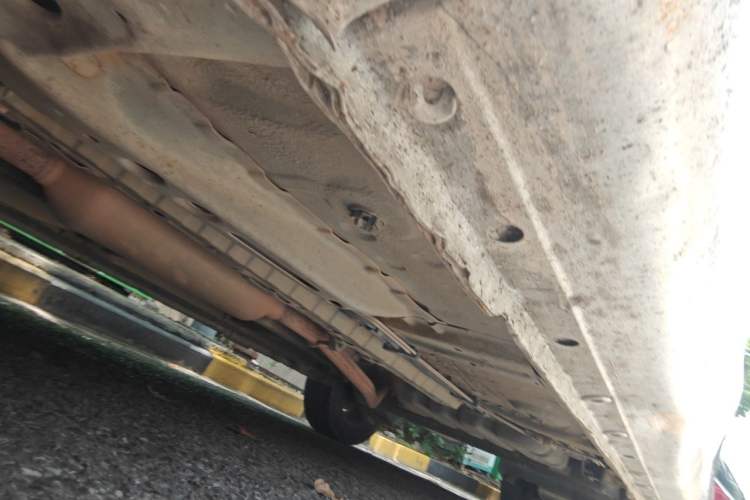 Used CHANGAN KAICHENG Oushang A600 2017 1.5L Manual Standard Edition Chassis Front Left