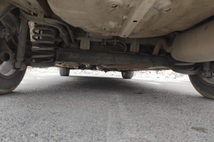 Used CHANGAN KAICHENG Oushang A600 2017 1.5L Manual Standard Edition Chassis Rear