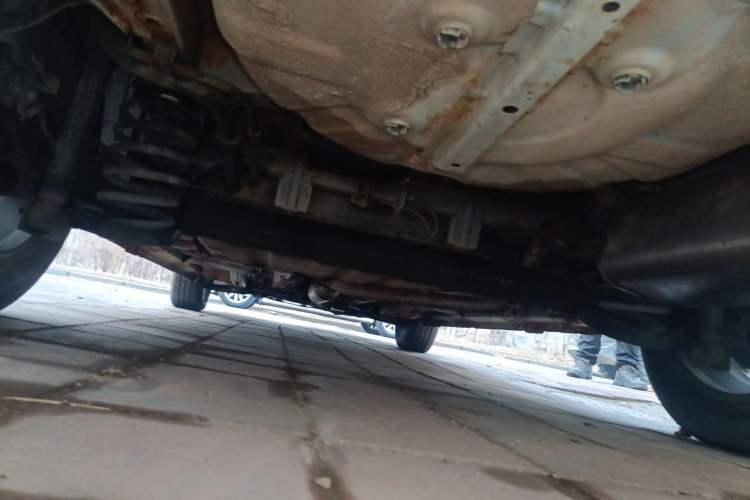 Used CHANGAN KAICHENG Oushang A600 2017 1.5L Manual Standard Edition Chassis Rear