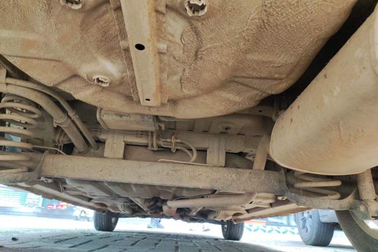 Used CHANGAN KAICHENG Oushang A600 2017 1.5L Manual Standard Edition Chassis Rear