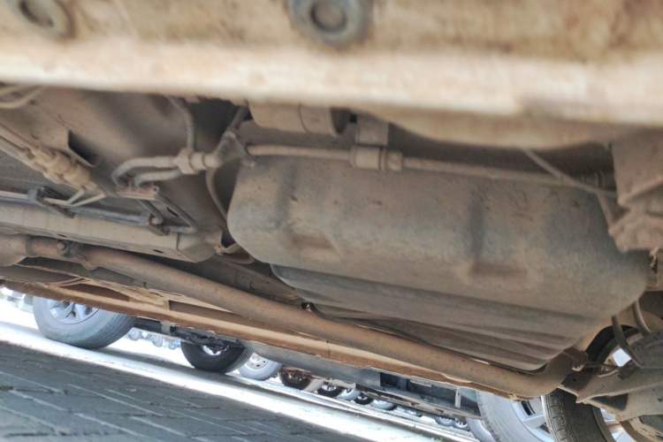 Used CHANGAN KAICHENG Oushang A600 2017 1.5L Manual Standard Edition Chassis Rear Left