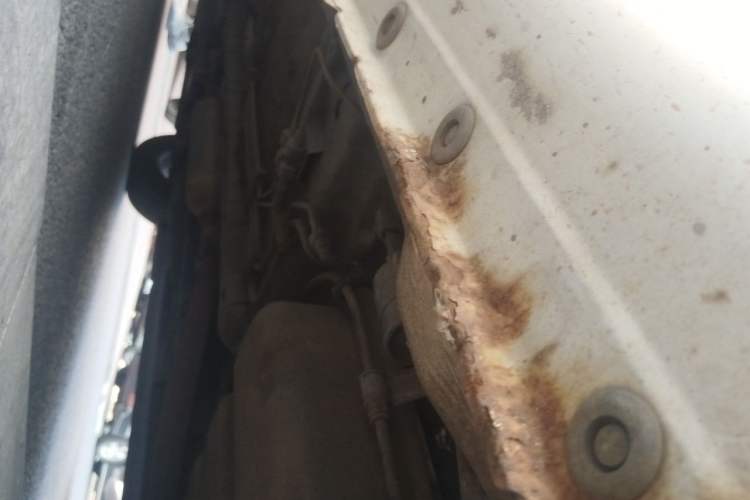 Used CHANGAN KAICHENG Oushang A600 2017 1.5L Manual Luxury Model Chassis Rear Left